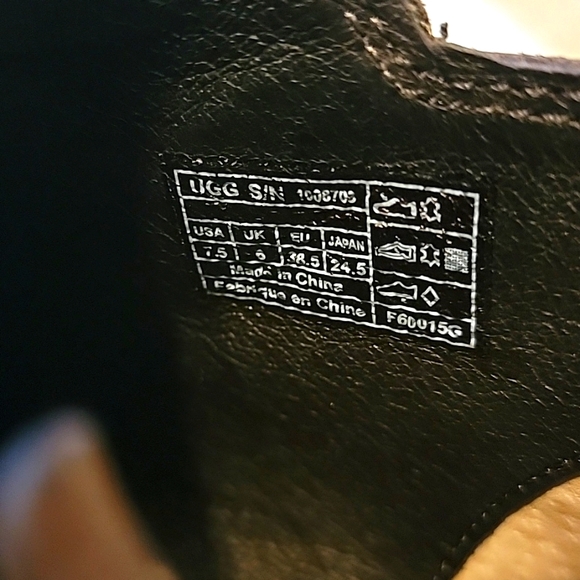 Ugg Clementine Leather Shearling lined ankle boot, Sz 7.5 - Picture 3 of 6